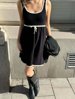 Djerf Avenue Amorini Dress Black - Tall