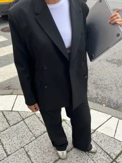 Online Djerf Avenue Essential Blazer Black