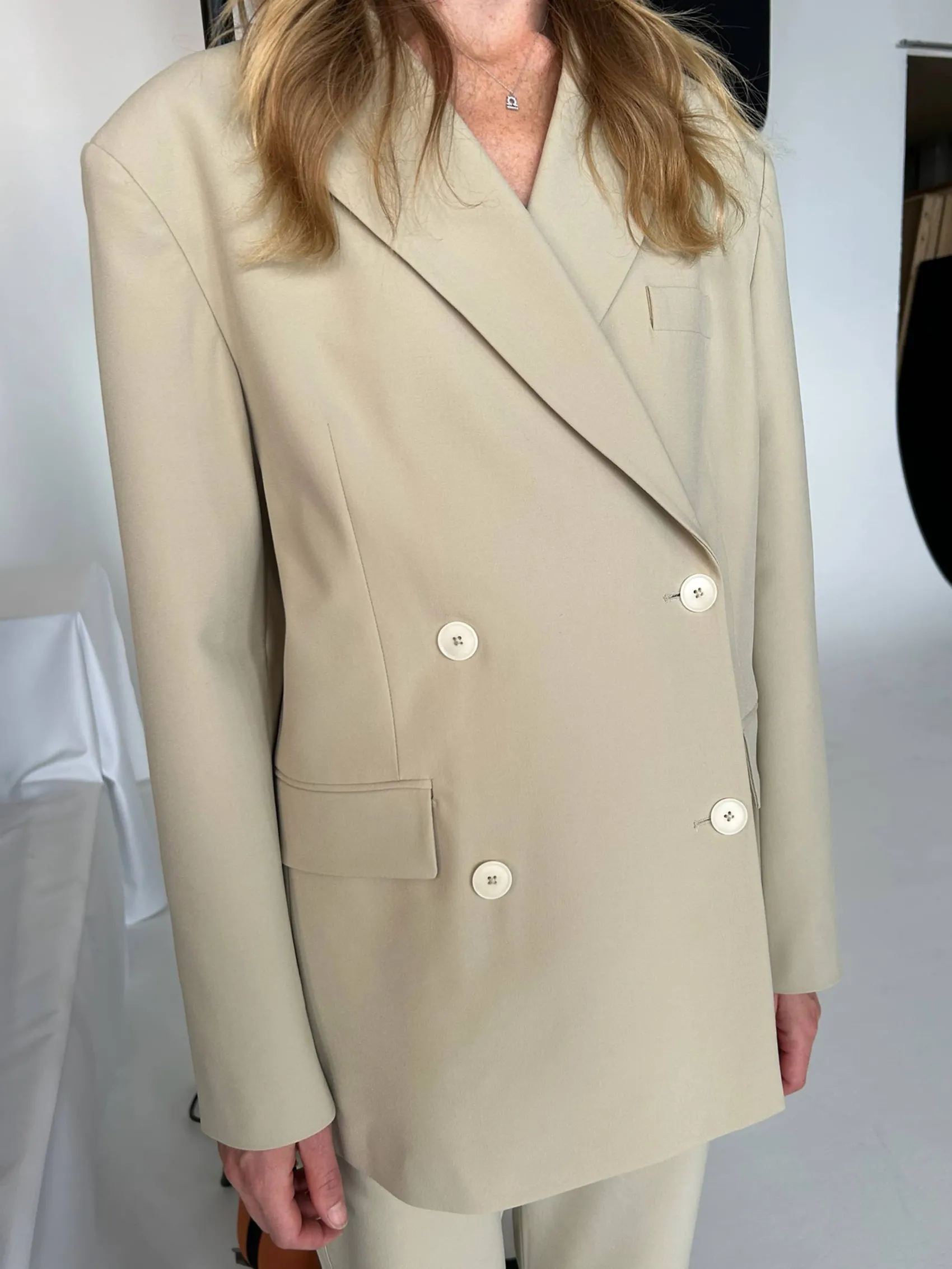 Clearance Djerf Avenue Essential Blazer Greige