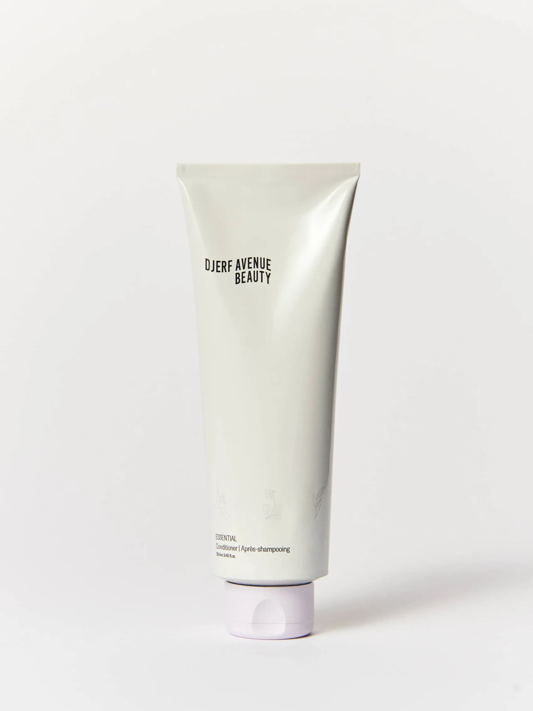 Djerf Avenue Essential Moisture Conditioner