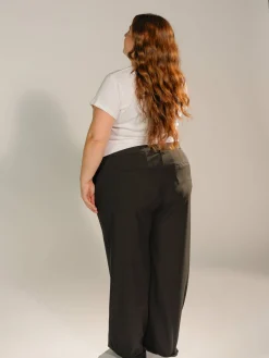 Djerf Avenue Everyday Pants Black
