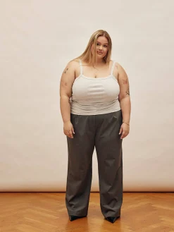 Online Djerf Avenue Favorite Pants Grey