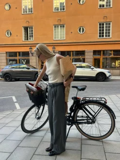 Online Djerf Avenue Favorite Pants Grey