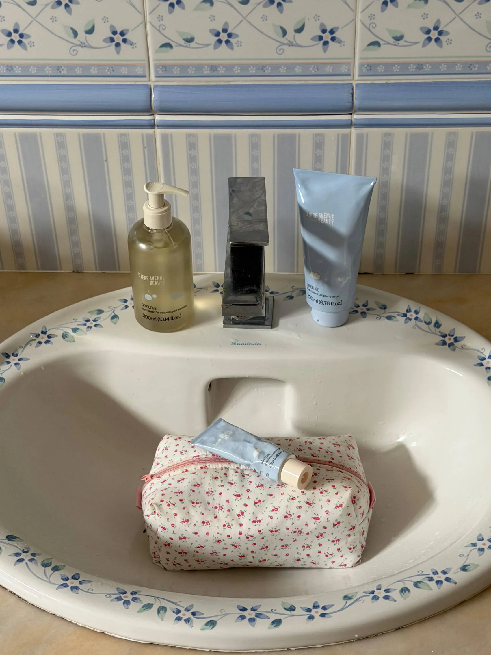 Hot Djerf Avenue Go Close Hand Cream