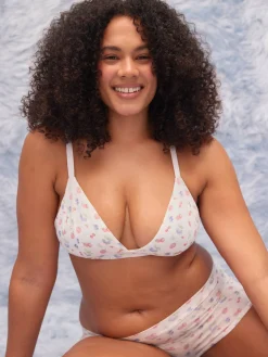 Online Djerf Avenue Go Close Triangle Bralette Summer Berries