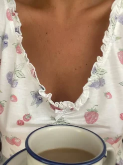 Hot Djerf Avenue Go Slow Frill Camisole Summer Berries