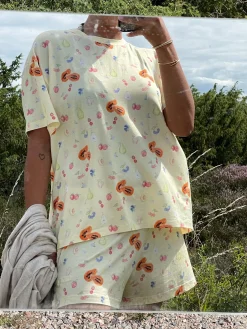 Online Djerf Avenue Go Slow Tee Fruit
