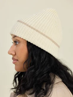 Djerf Avenue Knitted Beanie Creamy Oat