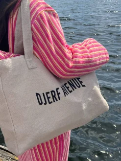 Outlet Djerf Avenue On The Go Bag Sand