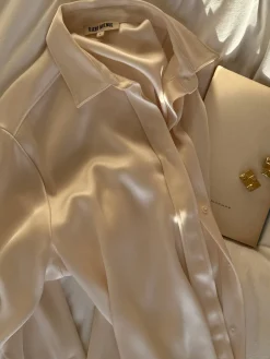Discount Djerf Avenue Satin Shirt Ivory