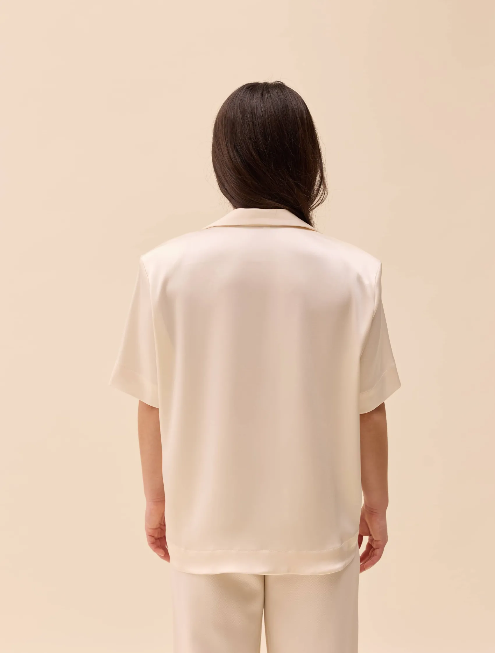 Outlet Djerf Avenue Satin Short Sleeve Blouse Ivory