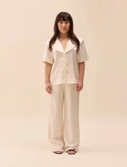 Outlet Djerf Avenue Satin Short Sleeve Blouse Ivory