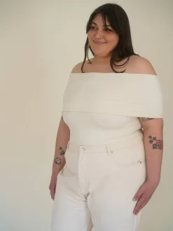 New Djerf Avenue Selenite Off Shoulder Top Cream