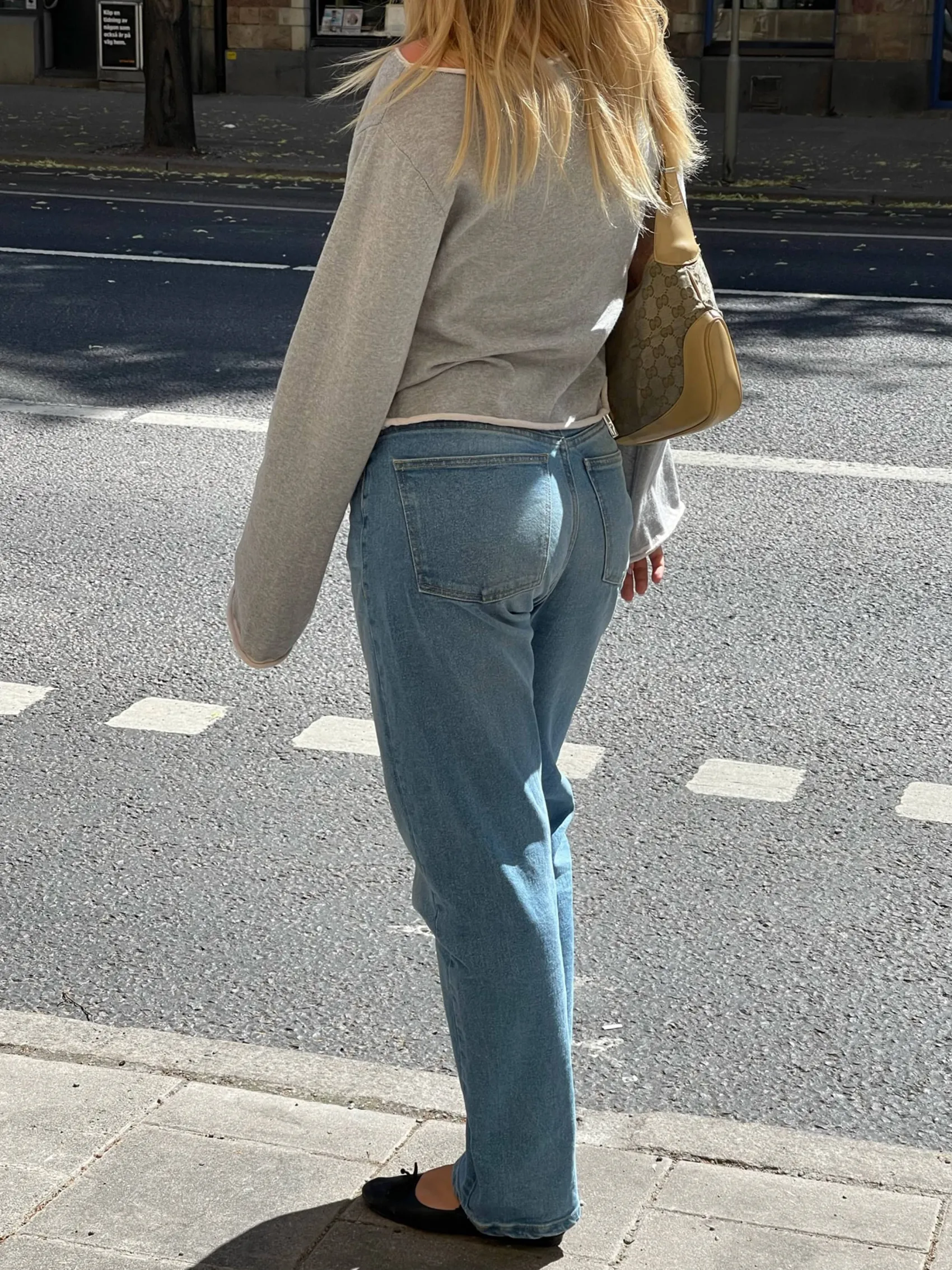 Outlet Djerf Avenue Straight Jeans Mid Blue