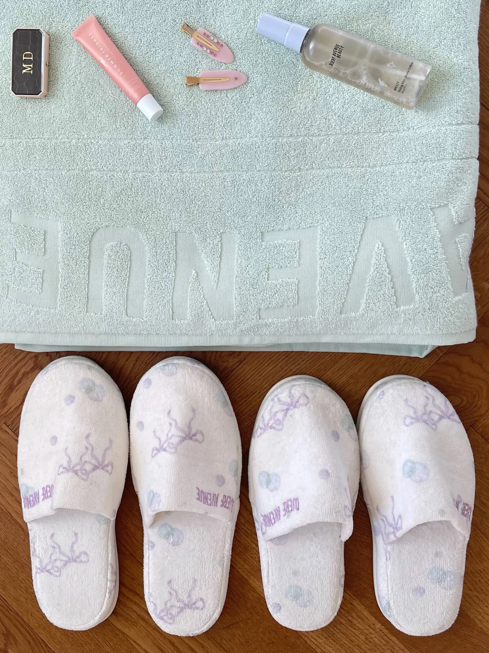 Sale Djerf Avenue Terry Slippers Bubble Bliss