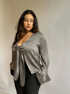 Online Djerf Avenue Tie Top Long Sleeve Storm