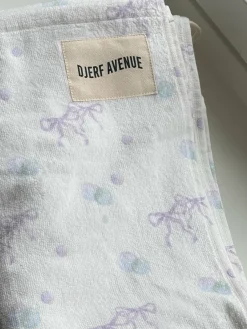 Hot Djerf Avenue Towel Bubble Bliss